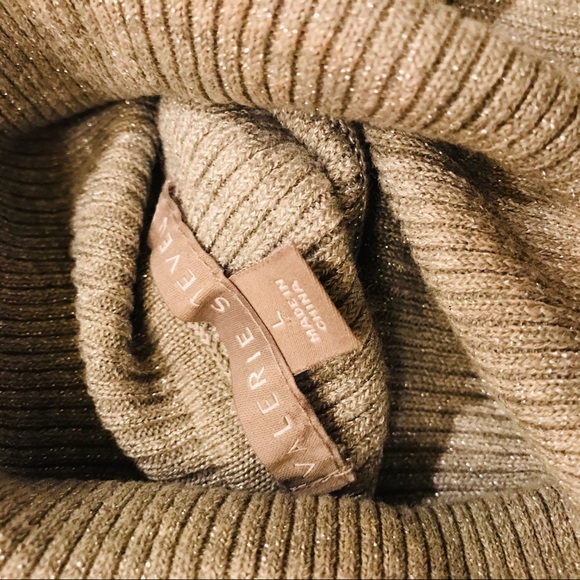 Valerie Stevens sparkle Gray Turtleneck - Picture 6 of 6